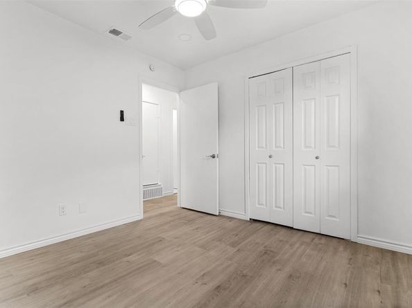 1231  Ravina  , Garland Texas 75041