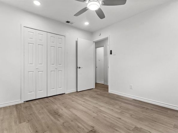 1231  Ravina  , Garland Texas 75041