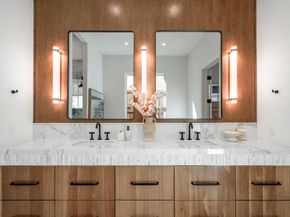 6903  La Vista Drive , Dallas Texas 75214