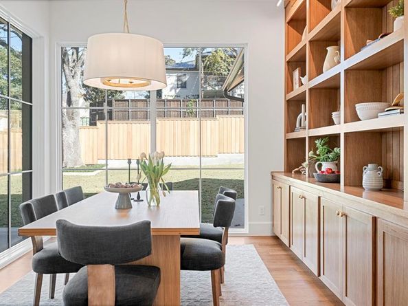 6903  La Vista Drive , Dallas Texas 75214