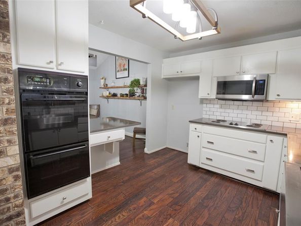 10029  Westpark Drive , Benbrook Texas 76126