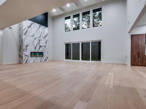 6301  Tiffany Oaks Lane , Arlington Texas 76016