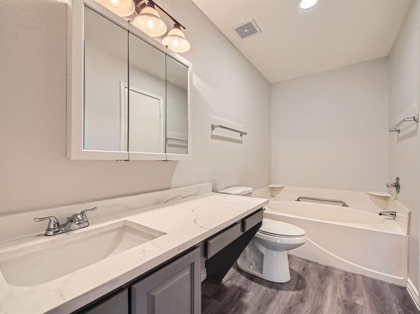 10248  Westward Drive , Fort Worth Texas 76108