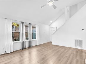 1332  Azalia Bend , Lewisville Texas 75067