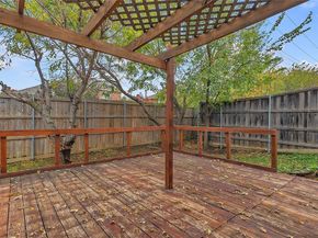 1332  Azalia Bend , Lewisville Texas 75067