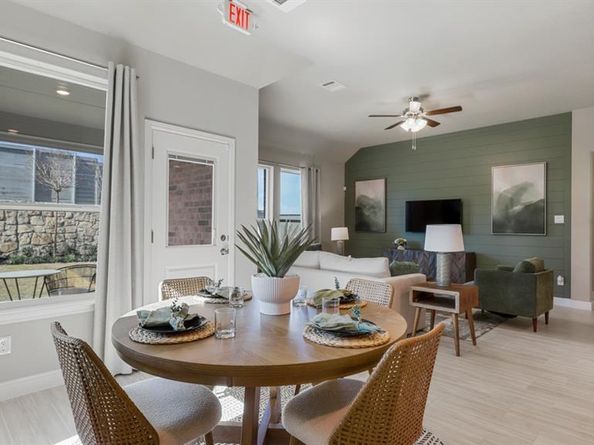 11309  TREEHOUSE Trail , Justin Texas 76247