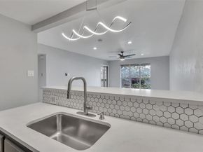 4837  Cedar Springs Road  321, Dallas Texas 75219