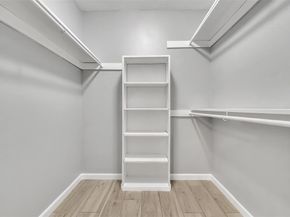 4837  Cedar Springs Road  321, Dallas Texas 75219