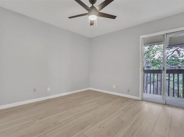 4837  Cedar Springs Road  321, Dallas Texas 75219