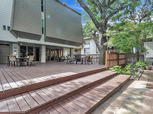 4837  Cedar Springs Road  321, Dallas Texas 75219