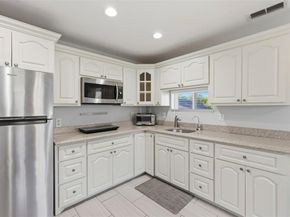 531  Summit Drive , Richardson Texas 75081