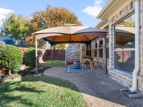 2305  Folkstone Way , Bedford Texas 76021