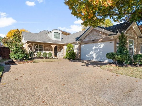 2305  Folkstone Way , Bedford Texas 76021