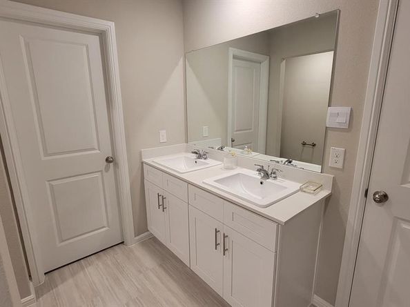 9429  MINT HILL Drive , Fort Worth Texas 76108