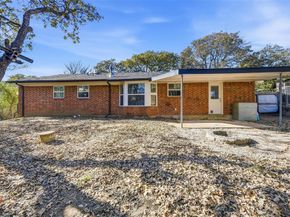 7024  Crabtree Lane , North Richland Hills Texas 76182