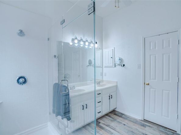 9209  Ivy Way Court , Fort Worth Texas 76118