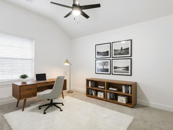 1534  Autumn Breeze Lane , Lewisville Texas 75077