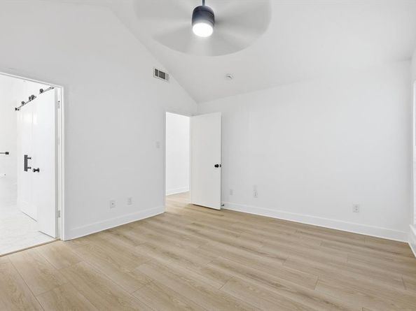 1534  Autumn Breeze Lane , Lewisville Texas 75077