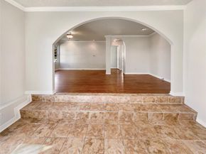 1718  Mountain Lake Road , Dallas Texas 75224