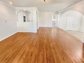 1718  Mountain Lake Road , Dallas Texas 75224