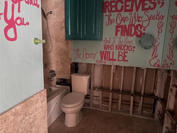 7770  Meadow Road  214, Dallas Texas 75230