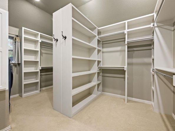 1808  Lakes Edge Boulevard , Mansfield Texas 76063