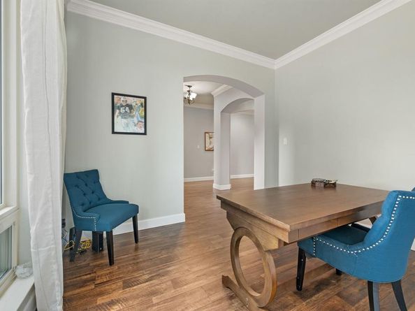 1808  Lakes Edge Boulevard , Mansfield Texas 76063