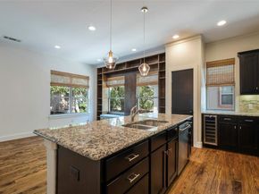 5875  Ross Avenue  6, Dallas Texas 75206