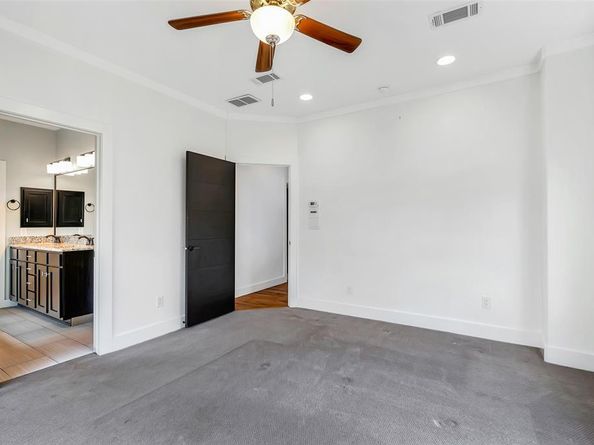 5875  Ross Avenue  6, Dallas Texas 75206