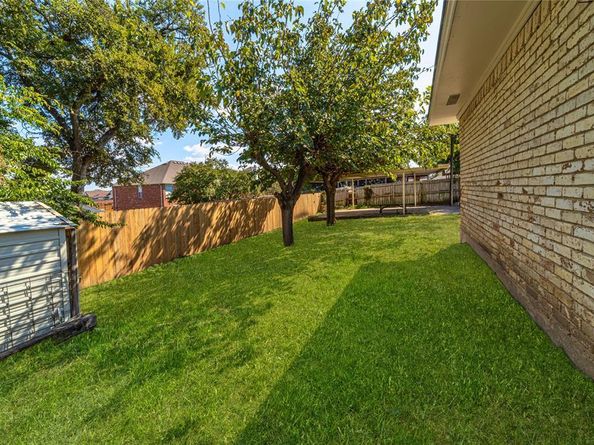4006  Cedar Creek  , Garland Texas 75043