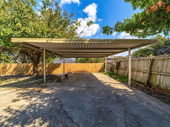 4006  Cedar Creek  , Garland Texas 75043