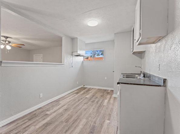 2610  Columbus Avenue , Fort Worth Texas 76164