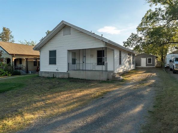 2610  Columbus Avenue , Fort Worth Texas 76164