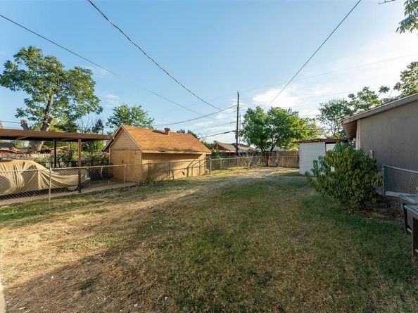 2610  Columbus Avenue , Fort Worth Texas 76164