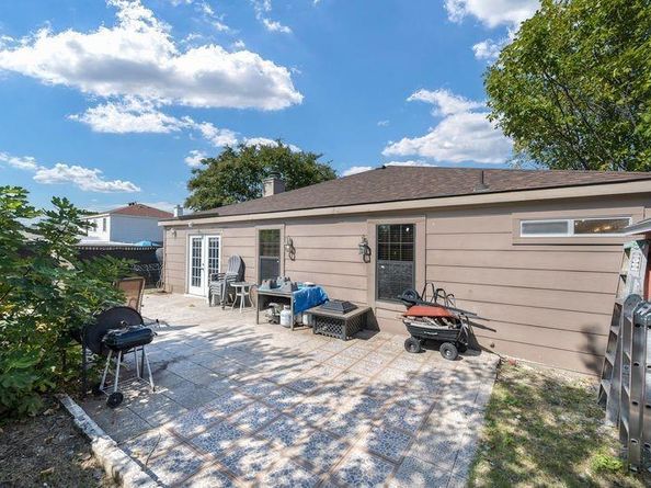 7104  Radcliff Drive , Dallas Texas 75227