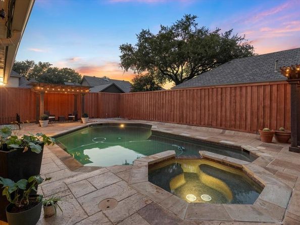 1305  Thistledown Drive , Plano Texas 75093