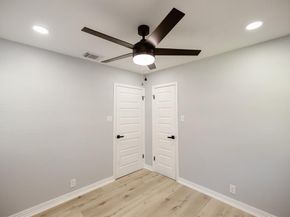 524  Ridgecrest Drive , Lewisville Texas 75067