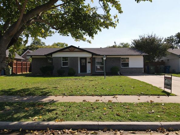 524  Ridgecrest Drive , Lewisville Texas 75067