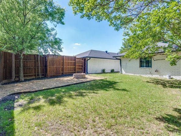 6226  La Cosa Drive , Dallas Texas 75248