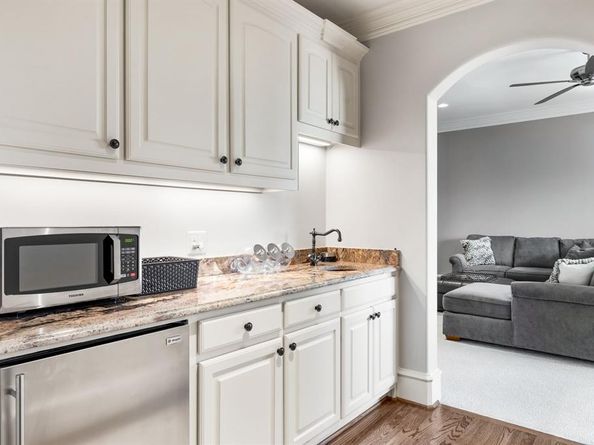5377  Bent Tree Drive , Dallas Texas 75248