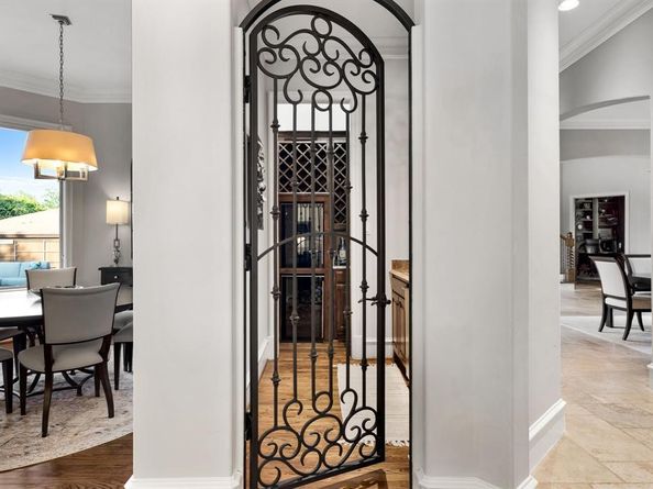 5377  Bent Tree Drive , Dallas Texas 75248