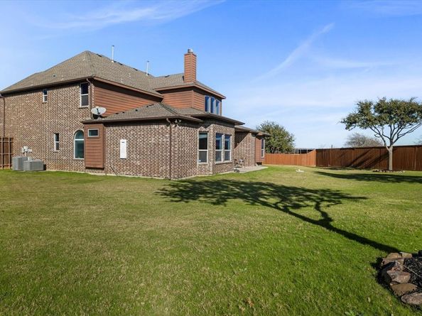 6808  Saint Phils Street , Frisco Texas 75035