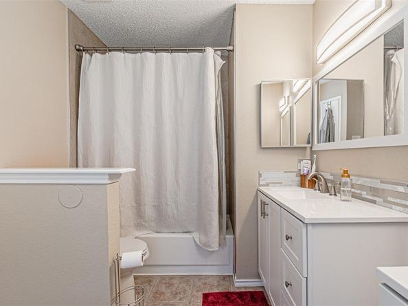 4100  Staghorn Circle N, Fort Worth Texas 76137