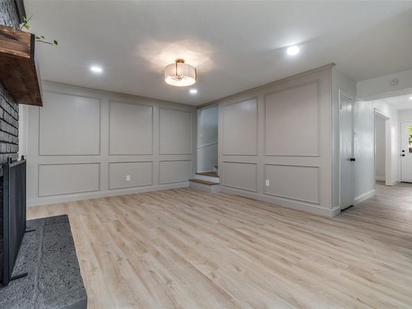 11342  Quail Run Street , Dallas Texas 75238