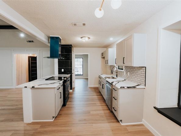 2208  San Simeon Place , Carrollton Texas 75006