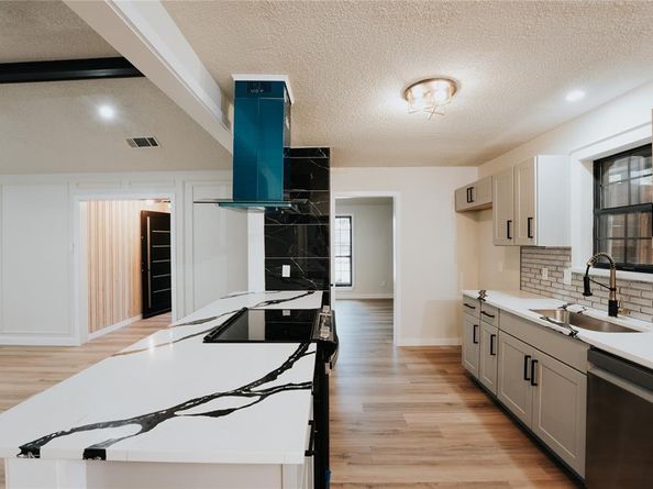 2208  San Simeon Place , Carrollton Texas 75006