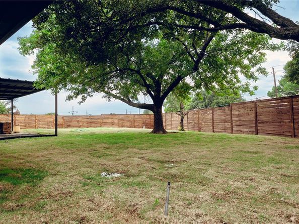 2208  San Simeon Place , Carrollton Texas 75006