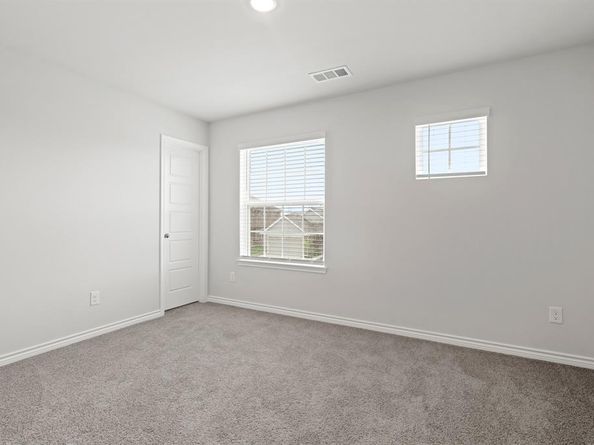 9952  Dynamics Drive , Fort Worth Texas 76131