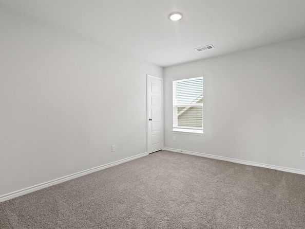 9952  Dynamics Drive , Fort Worth Texas 76131