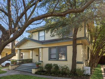 210 S Rosemont Avenue 